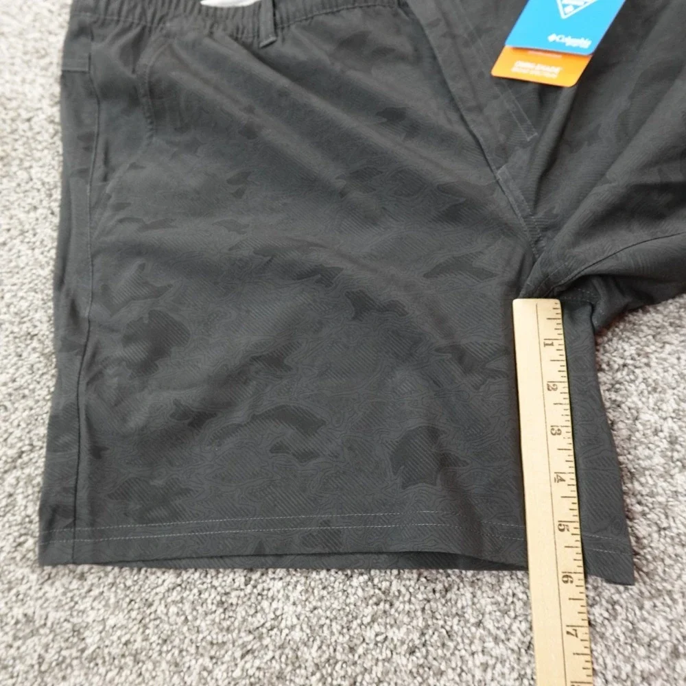NEW Columbia Shorts Mens XL Black PFG Uncharted‎ Omni Shade Fishing Outdoor Hike